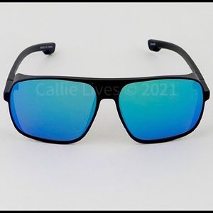 🌞Retro Wrap Solid Blue Tint Sunglasses